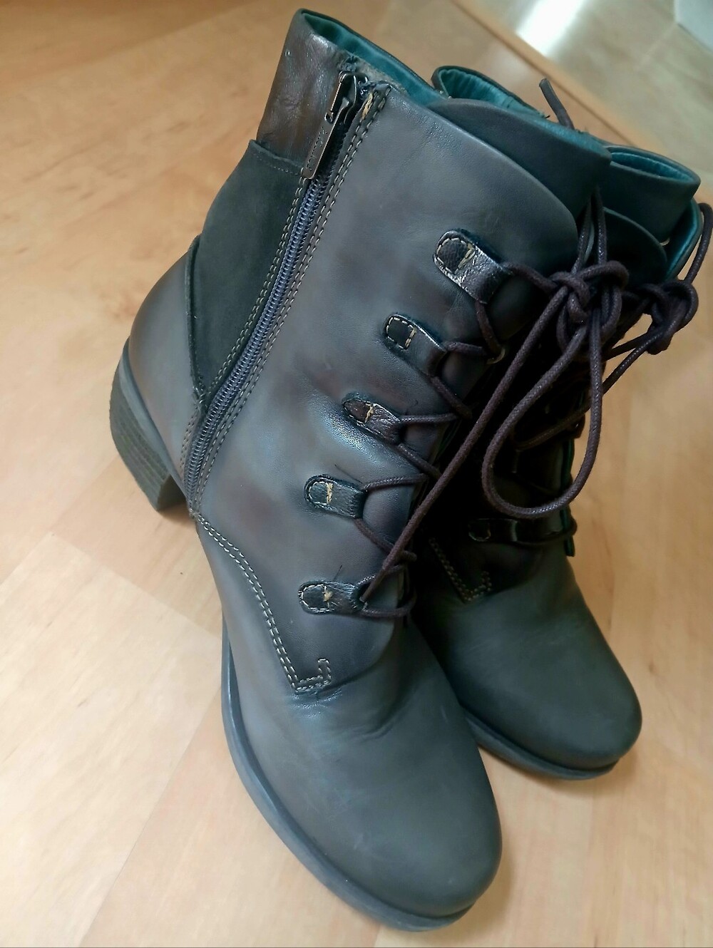 PIKOLINOS Olive Green Grayish Leather Lace-Up Ankle Boots Size 8